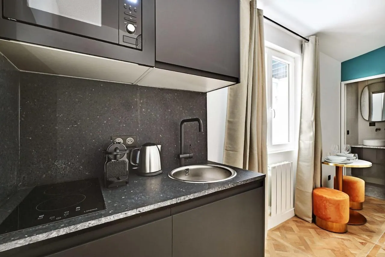 Apartament Cosy Studio 1Br2P - Tour Eiffel Champs De Mars 19B Paryż Francja