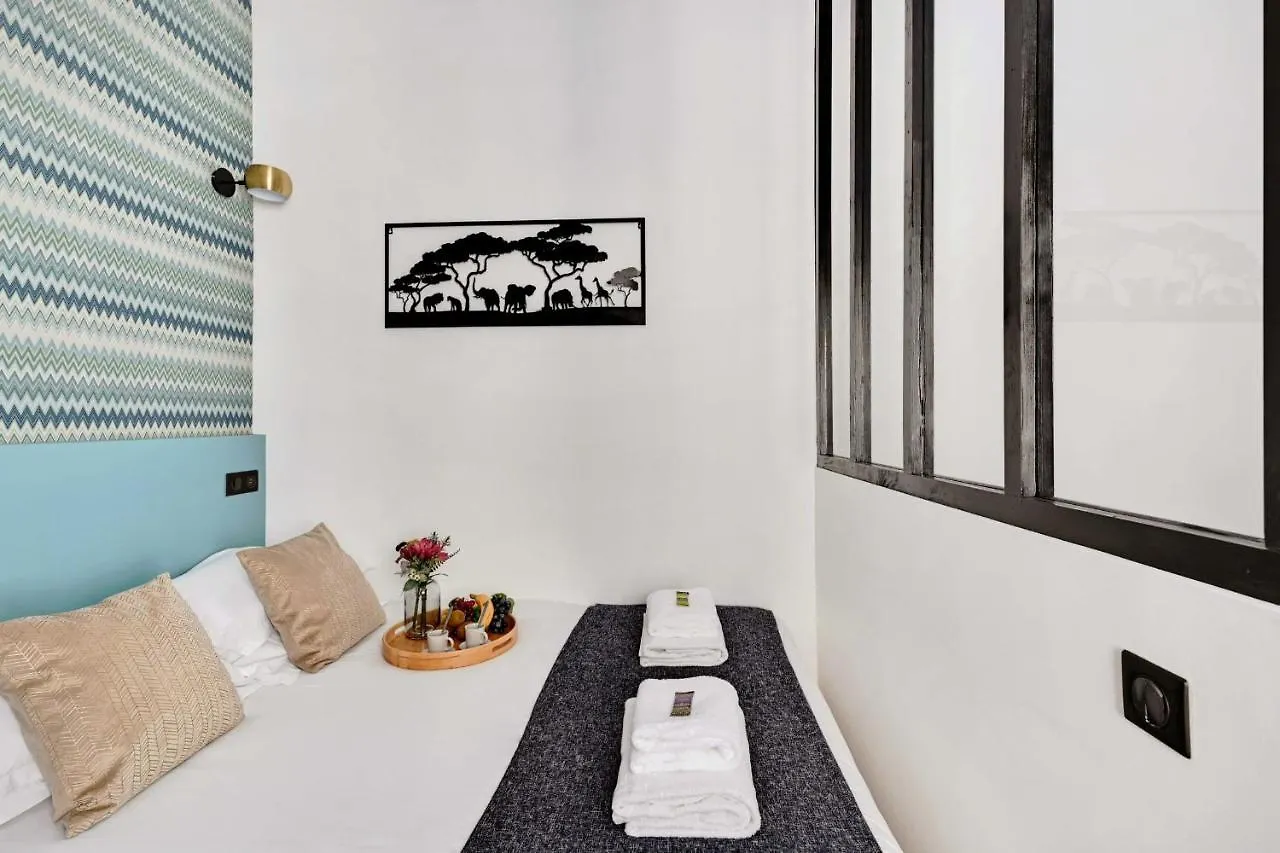 Apartament Cosy Studio 1Br2P - Tour Eiffel Champs De Mars 19B Paryż